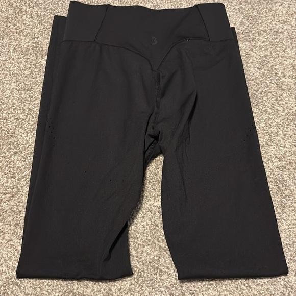 BuffBunny Black Leggings - Picture 4 of 4